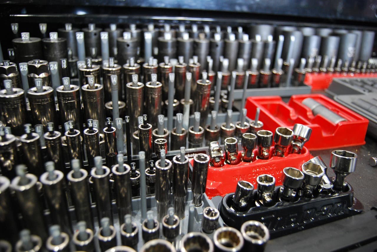 A tray of sockets in a workshop tool drawer